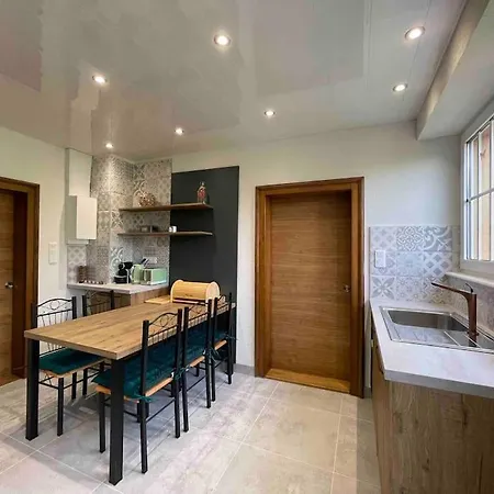 Apartment Cosy Pour 2 A 4 Personnes Soit 1 Ou 2 Couples Ou 1 Couple Et 2 Enfants, Village Proche Mulhouse Burnhaupt-le-Bas