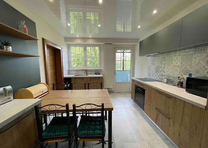 Cosy Pour 2 A 4 Personnes Soit 1 Ou 2 Couples Ou 1 Couple Et 2 Enfants, Village Proche Mulhouse Apartment *