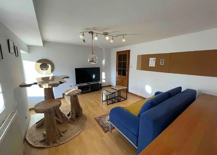 Cosy Pour 2 A 4 Personnes Soit 1 Ou 2 Couples Ou 1 Couple Et 2 Enfants, Village Proche Mulhouse * Burnhaupt-le-Bas